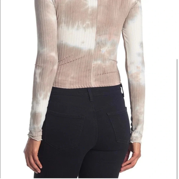 Hyfve Tie Dye Mock Neck Ribbed Crop Long Sleeve Size Small - Picture 3 of 9
